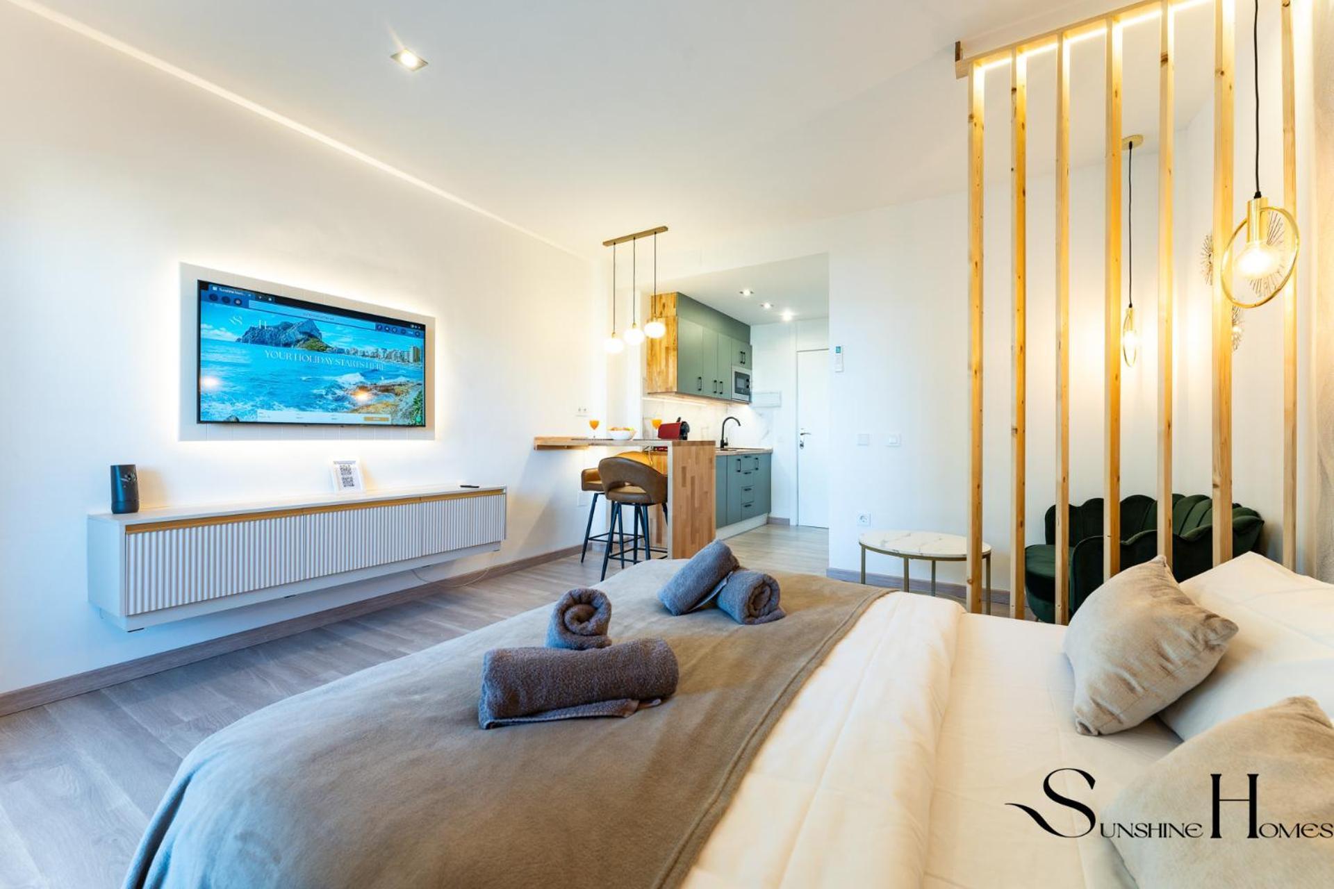 Seaview Beachfront Studio With Aqua Park & Balcony Benalmádena Exterior foto