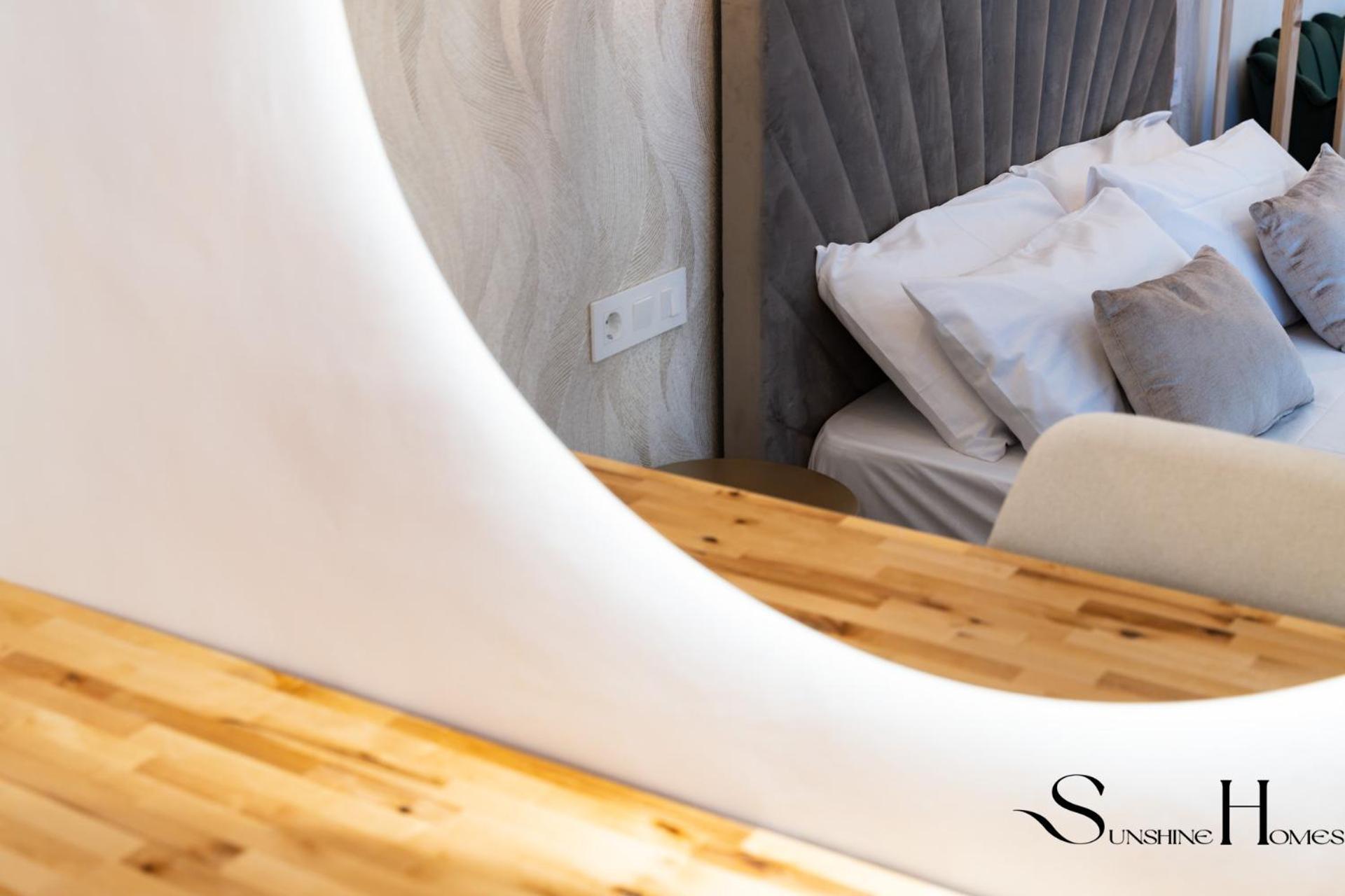 Seaview Beachfront Studio With Aqua Park & Balcony Benalmádena Exterior foto